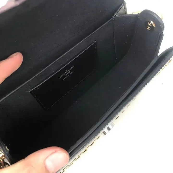 Fashionreps LV Bag 20DJ11101 0814